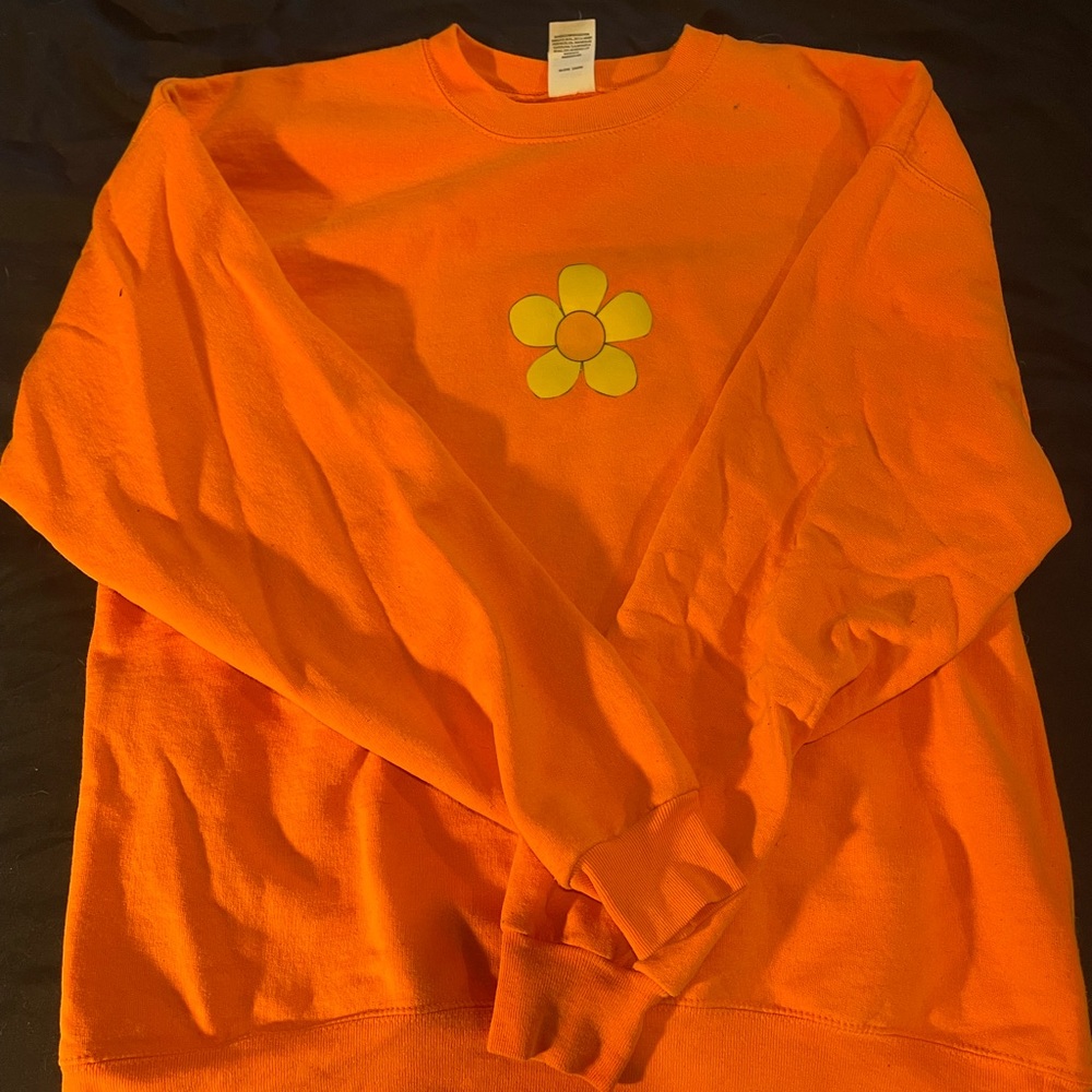 Orange 90s sweater, size L